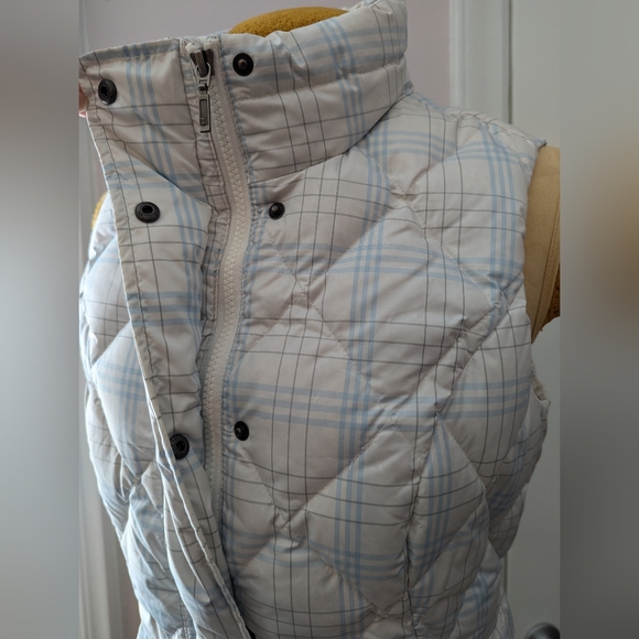 Women's Eddie Bauer Premium Goose Down Vest size Small Plaid Quilted Full Zip - Picture 4 of 10